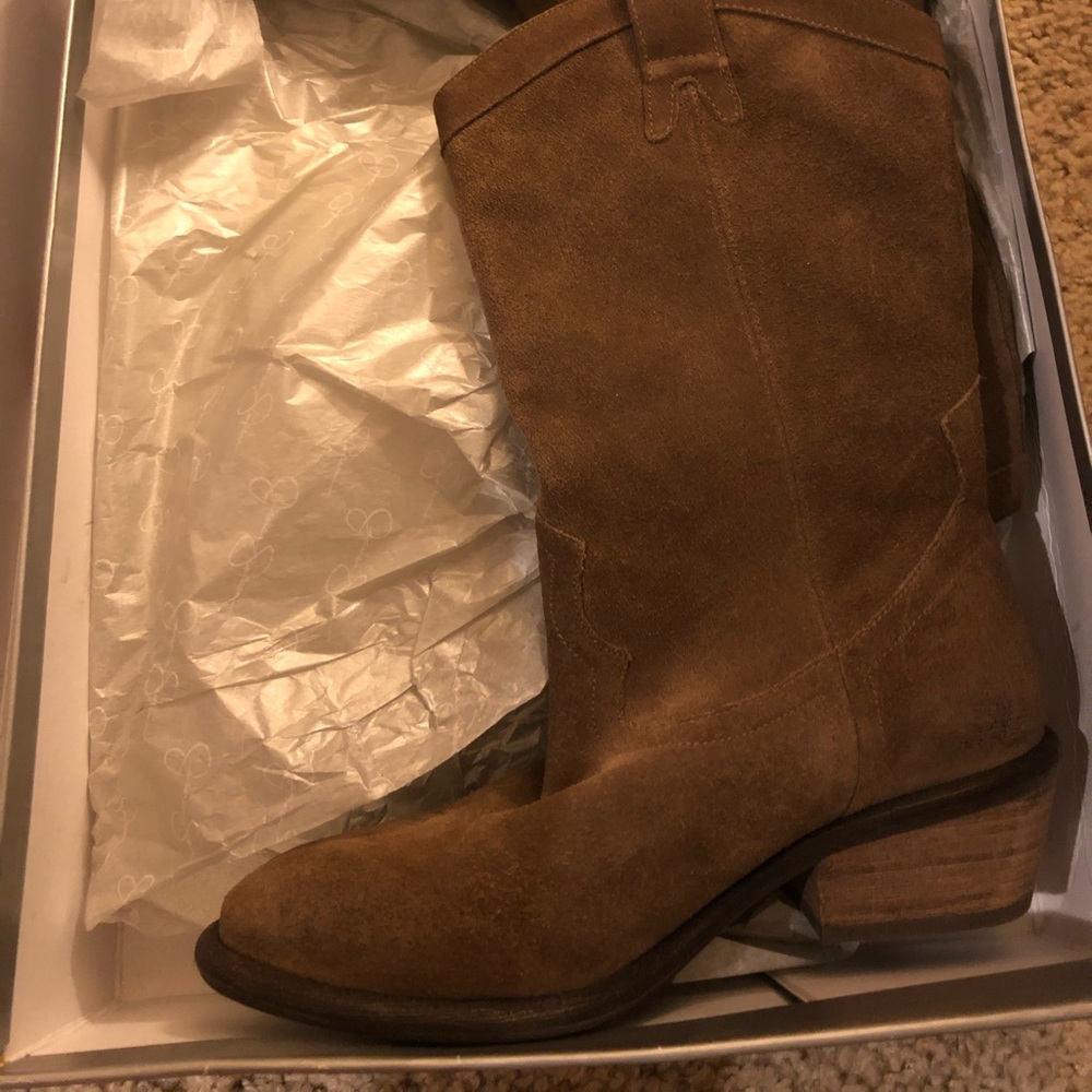 Jessica Simpson Boots